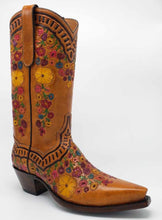 Load image into Gallery viewer, &quot;Secret Garden&quot; Fully Hand Carved ARDITTI original Handmade Boots