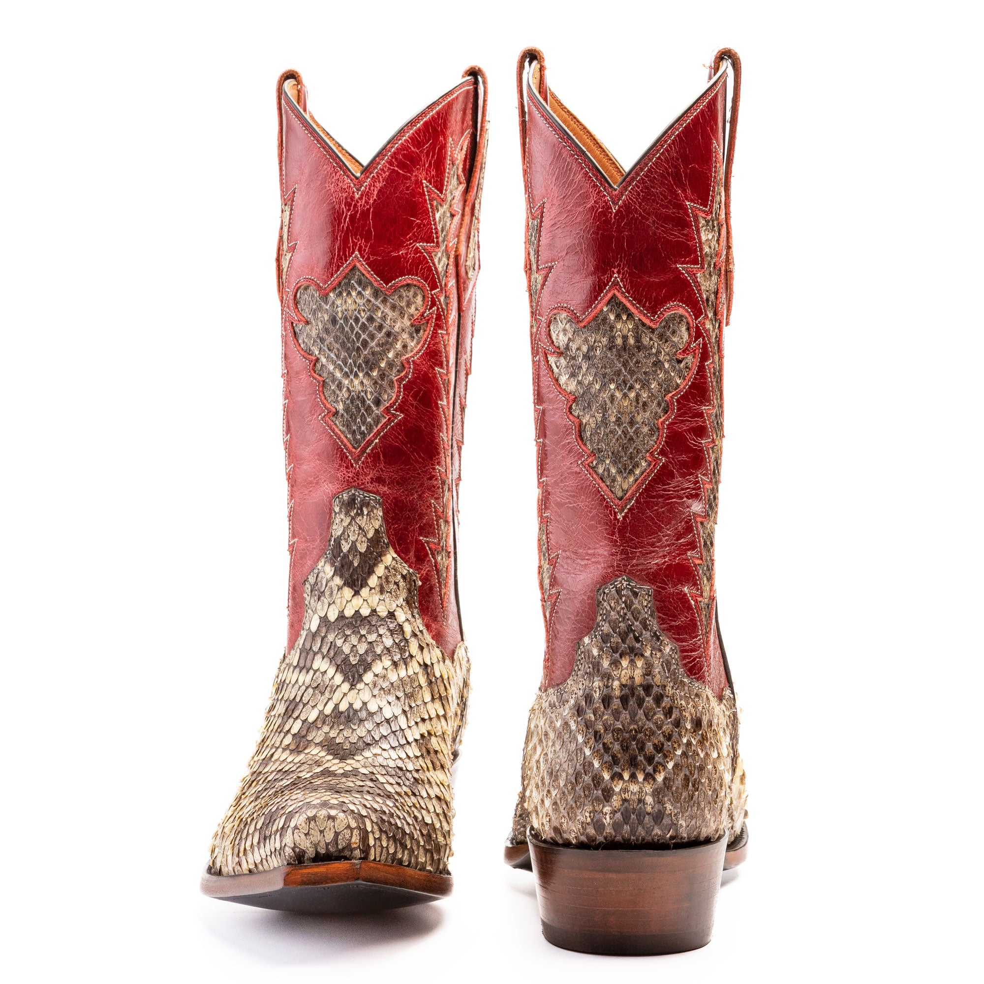 Diamondback on sale skin boots