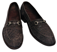 Load image into Gallery viewer, (TEMP) Brown Suede Shoes